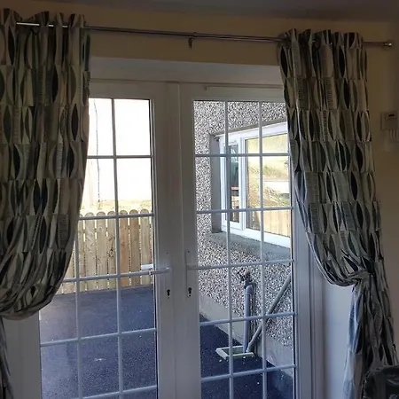 Mcconaghys Glenside Farmhouse Whitepark Bay Ballintoy Exterior photo
